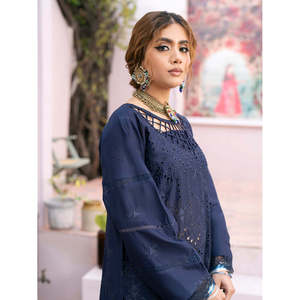 MAHNUR 3PC Chickenkari Embroidered Diamond Print Lawn Dupatta Collection Printemps/Été-BIC-4026 - Product Image 5