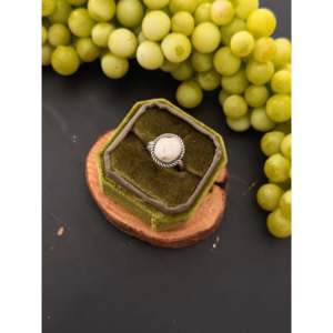 Anillo de Plata 925 Vintage con Turquesa de IMPERIAL INDIA GEMS, Engaste de Bisel, Estilo Hip-Hop Geométrico, Unisex, para Uso Diario, Terciopelo Verde - Product Image 4