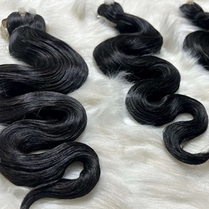 Pas de poux double dessiné 8-40 pouces faisceaux de vagues de corps extensions de cheveux ondulés de couleur naturelle non chimique - Product Image 2