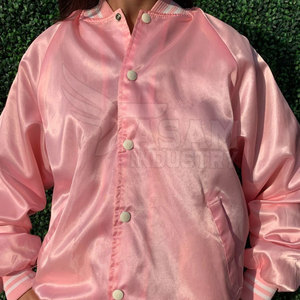 Veste en satin pour femmes, design chic et tendance, tissu doux, confortable pour les tenues quotidiennes - Product Image 5
