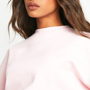 Sweat-shirt uni pour femme durable avec une texture douce pour un ajustement confortable et décontracté pour l'hiver avec un prix d'usine bon marché et un service OEM - Product Image 2