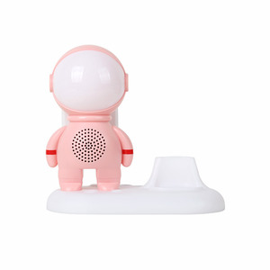 Mini Altavoz Inalámbrico Portátil LED con Diseño de Astronauta, Soporte para Teléfono, Radio FM, Dispositivo Universal para Celulares, Color Oro Rosa, China - Product Image 1