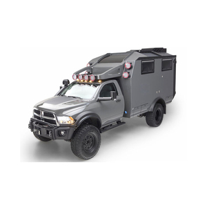 Camioneta RV Todoterreno Diésel con Volante a la Izquierda, Asientos de Cuero con Interior Oscuro, Tracción Trasera, Neumáticos R17 para Aventuras de Camping Extendidas - Product Image 3