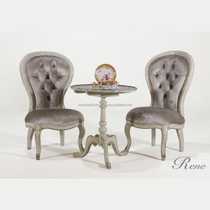 Série de chaises de restaurant 1780 en bois d'acajou, dimensions 50x47x87cm, avec assises en mousse souple et tissu doux - Product Image 2