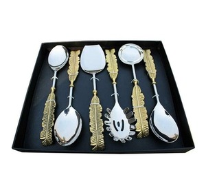 Ensemble de couverts à salade en acier inoxydable élégant fabriqué à la main ensemble de 6 pièces avec poignée en laiton - Product Image 6