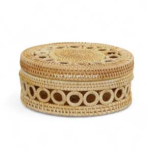 Boîte de rangement en rotin naturel vietnamien, fabriquée à la main pour le rangement à domicile, utilisant des techniques de tissage traditionnelles - Product Image 2