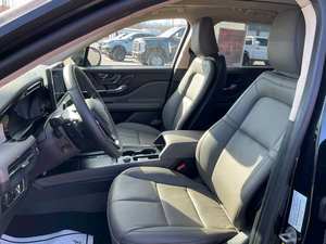 ลินคอล์น คอร์แซร์ พรีเมียร์ ปี 2024 มือสอง - Product Image 2