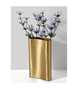 Manufacturer of Floor <b>Flower</b> <b>Pots</b> and Vases Modern Customized Shapes and Sizes Metal <b>Flower</b> Vase for Gifting and Party Supplies - Product Image 6