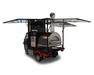 TVS King Deluxe Plus Tricycle motorisé à trois roues fermé pour passagers, refroidissement par eau, freins à disque, à essence - Product Image 2