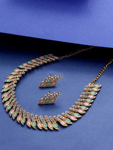 Leafy Elegance Necklace Set - Product Image 2