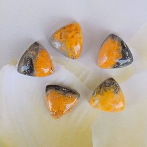 Bumble Bee Jasper Cabochon เครื่องประดับอัญมณีทรงลูกแพร์สามเหลี่ยม10มม. ปรับเทียบอัญมณีหลวมสำหรับการจัดหาจำนวนมาก - Product Image 3