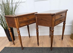 Daire ve otel kullanımı için ev yatak odası mobilyası için antik Finish başucu masa ile geleneksel küçük ahşap komidin - Product Image 4