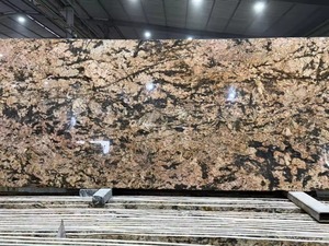 Dalles de marbre or de l'Alaska pour cuisine et salle de bain modernes Finition de surface polie durable à haute brillance pour revêtement mural et revêtement de sol - Product Image 4