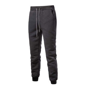 Ensemble de Sportswear Homme 100% Coton Haute Qualité – Veste Décontractée Entièrement Zippée, Pantalon à Cordon, Col à Capuche, Motif Uni, Respirant - Product Image 4