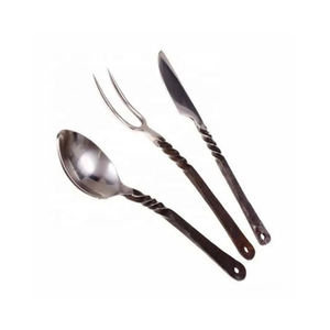 Juego de cubiertos con mango redondo martillado de acero inoxidable hecho a mano para hoteles y resorts hechos a mano de La India - Product Image 4