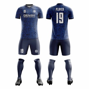 Vêtements de football en polyester respirant à séchage rapide de haute qualité, maillot de football personnalisé et kit d'équipe, uniformes sublimés en gros - Product Image 1