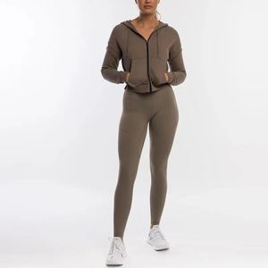 Sweat à capuche en molleton blanc en coton polyester épais 345G pour femmes sweats brodés personnalisables pour hommes sweats à capuche courts - Product Image 4