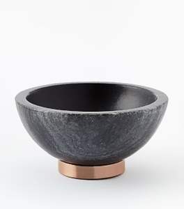 Cuenco de mármol de diseño moderno con un acabado Premium suave ideal para servir platos gourmet y una mesa elegante - Product Image 4