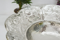 Bol en aluminium martelé de fantaisie de luxe avec poignées Bol à fruits Design unique Bol en métal de luxe royal pour une utilisation intérieure et extérieure
