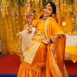 Beautiful Alure Yellow-Pink Floral (Flower) Jewelry Set <b>Shower</b> Set Women Mehandi Designer Party Fabric Mehendi Floral Ceremony H - Product Image 3