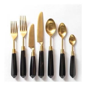 <b>Mirrored</b> Steel Gold Flatware Set with <b>Black</b> Marble Handle for Home and Wedding Dinnerware Cutlery Set For Food Eating Use - Product Image 3