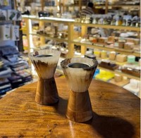 Brûleur d'encens artisanal en résine avec base en bois de pin, écologique, durable, anti-odeur, support aromatique thérapeutique pour une utilisation toute saison