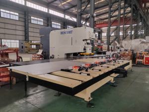 Machine d'estampage de gorge profonde pour différents trous perforant sur le trou de tôle d'écran de grain perforant la machine de presse de puissance - Product Image 4