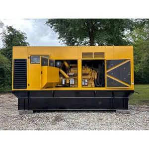 Groupe électrogène diesel triphasé d'occasion de 600 kW, sortie 277/480 V, insonorisé, pour alimentation de secours commerciale - Product Image 3