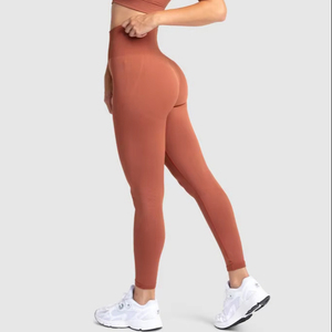 Mallas de entrenamiento sin costuras de compresión de glúteos fruncidas de cintura alta para mujer, mallas de entrenamiento ajustadas de diseño personalizado para adultos - Product Image 5
