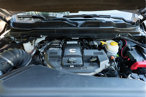 PRÊT À CONDUIRE - VÉHICULE D'OCCASION À VOLANT À GAUCHE |   2020 RAM 3500 TRADITIONAL CREW CAB DUALY CUMMINS CAR HAULER - Product Image 5