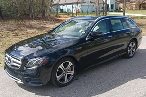 Mercedes-Benz E450 4Matic Break V6 Bi-Turbo AWD AMG Line Package 2019 d'occasion en excellent état, provenance sud-est des États-Unis, non modifiée - Product Image 2