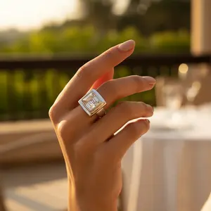 Bague romantique pour femme en argent 925 et or rose 18 carats, pierre précieuse géométrique de coupe carrée, bijoux avec placage rhodium - Product Image 3