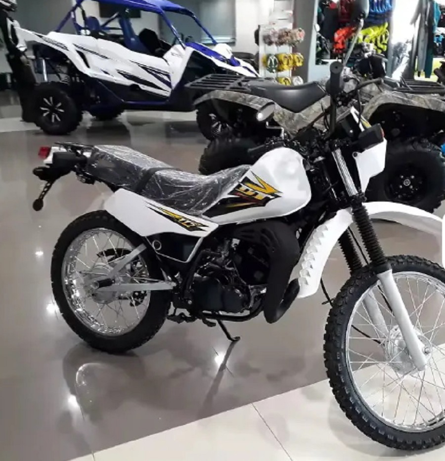 Dt 175 Dt 125 For Sale 1974 Yamaha Dt175 1975 Yamaha 125 Enduro