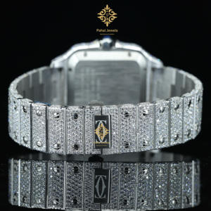 นาฬิกาข้อมือผู้ชายรุ่นลิมิเต็ดอิดิชั่นปี 2026 - ตัวเรือนทรงเหลี่ยม ควอตซ์ กระจกแซฟไฟร์ พร้อมสายสแตนเลสสตีลแบบเหรียญเรืองแสง สไตล์แฟชั่นฮิปฮอป - Product Image 4