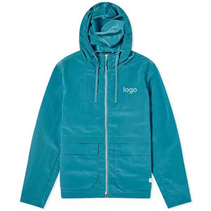 Vestes coupe-vent d'automne en polyester léger personnalisables OEM pour hommes Design camouflage à capuche avant pour la randonnée printemps - Product Image 1