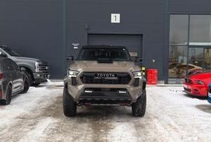 NOUVEAU/Occasion Dodge RAM 2026 RAM 1500 Tungsten TRANSMISSION AUTOMATIQUE SUV - Product Image 6