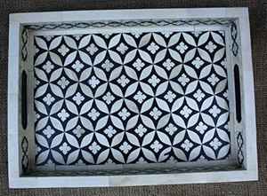 ถาดฝังกระดูกลายดอกไม้ดีไซน์ทันสมัยทำด้วยมือสุดหรูสีดำและสีขาวสำหรับตกแต่งบ้านและงานแต่งงานในราคา - Product Image 3