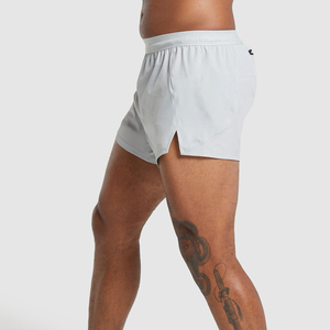 Short de sport décontracté pour homme pour l'entraînement et la course à pied Séchage rapide et écologique Bermuda à motif uni avec poches en vente - Product Image 2