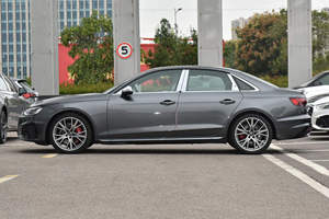 Nuevo S4 2025 3.0T FSI Automático, Volante a la Izquierda, 495-1495L, Maletero Expandible, Sistema de Audio B&O de 19 Altavoces, Cámara 360, Suspensión de Cinco Brazos - Product Image 5