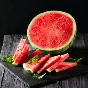 Sandía Fresca de Alta Calidad de Vietnam con Sabor Dulce y Jugoso - Product Image 1