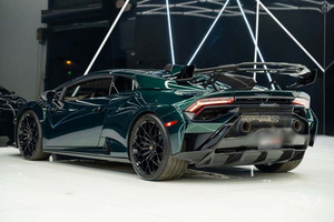 Ventas Calientes 2024 LP 640 4 STO Turbo RWD Coupé con Ruedas R17, Interior Oscuro, Asientos de Cuero, Transmisión Automática y Techo Panorámico - Product Image 5