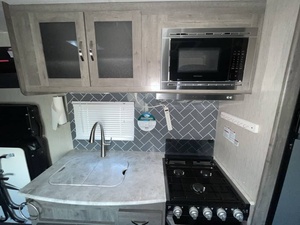 Vente en gros de véhicules d'occasion 2021 F-o-r-e-s-t R-i-v-e-r W-o-r-k & P-l-a-y 21LT - Product Image 6