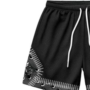 Shorts en maille noire personnalisés avec patchwork métallique, design graphique, respirant, polyester, streetwear, shorts de sport pour hommes - Product Image 3