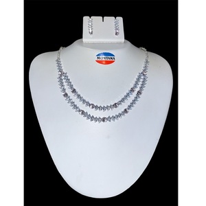 Conjunto de collar AD de moda para niñas y mujeres que mejoran los trajes tradicionales y de fusión con elegancia brillante - Product Image 6