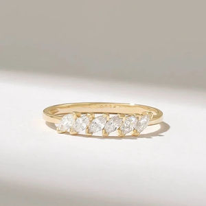 Anillo de Bodas Clásico de Oro Amarillo de 10K con Forma de Corazón, Joyería Fina para Mujer, Regalo de Compromiso, Aniversario - Product Image 1