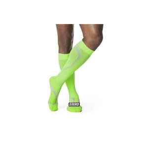 Calcetines de fútbol GAA de ajuste personalizado hechos en Pakistán con impresión de identidad de equipo y tejido reforzado - Product Image 5