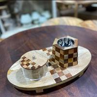 Brûleur d'encens Oud Bakhoor de haute qualité en bois de santal religieux avec incrustation de nacre et anis étoilé, boîte en acrylique et plateau en bois, encens indien pour la maison