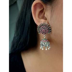 ต่างหูแฟชั่นสีเงินออกซิไดส์หินสีแดงเครื่องประดับสารออกซิไดส์จากอินเดียจำนวนมากคุณภาพระดับพรีเมียม - Product Image 1