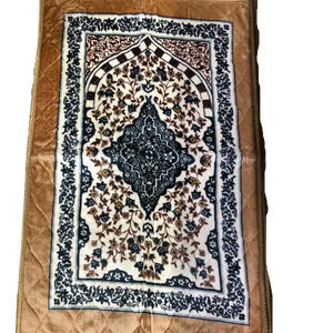 Alfombra de oración paquistaní de gran venta, alfombra de oración cómoda con patrón impreso muy fino, precio al por mayor, alfombra de oración de viaje portátil - Product Image 1