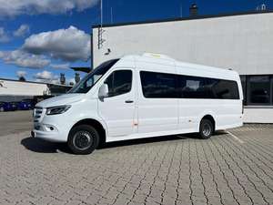 เมอร์เซเดส-เบนซ์ สปรินเตอร์ 519 ซีดีไอ รุ่นพื้นต่ำ เกียร์อัตโนมัติ 17 ที่นั่ง - Product Image 3